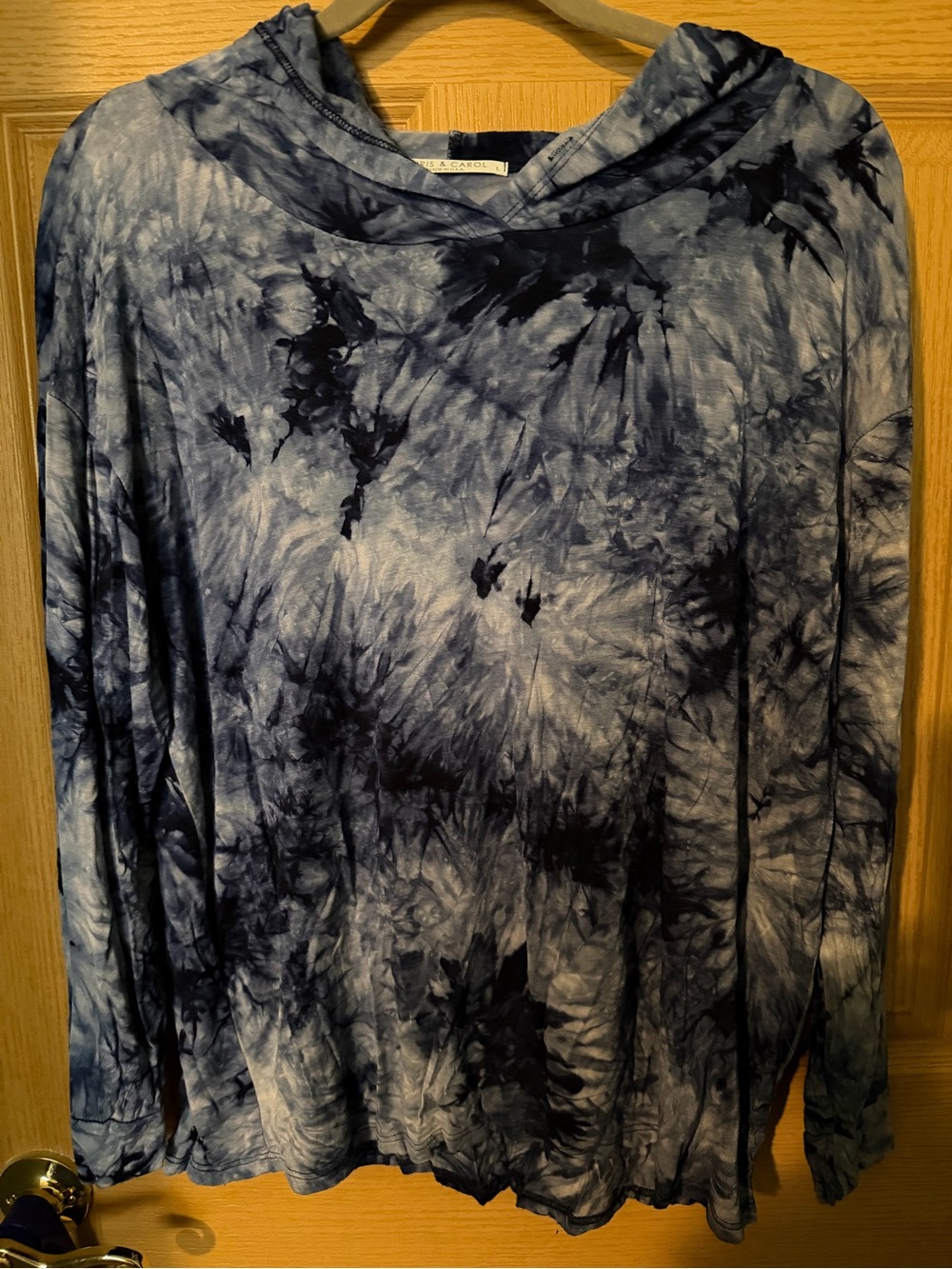 Chris & Carol Navy and Gray Tie-Dye Hooded Long Sleeve Top